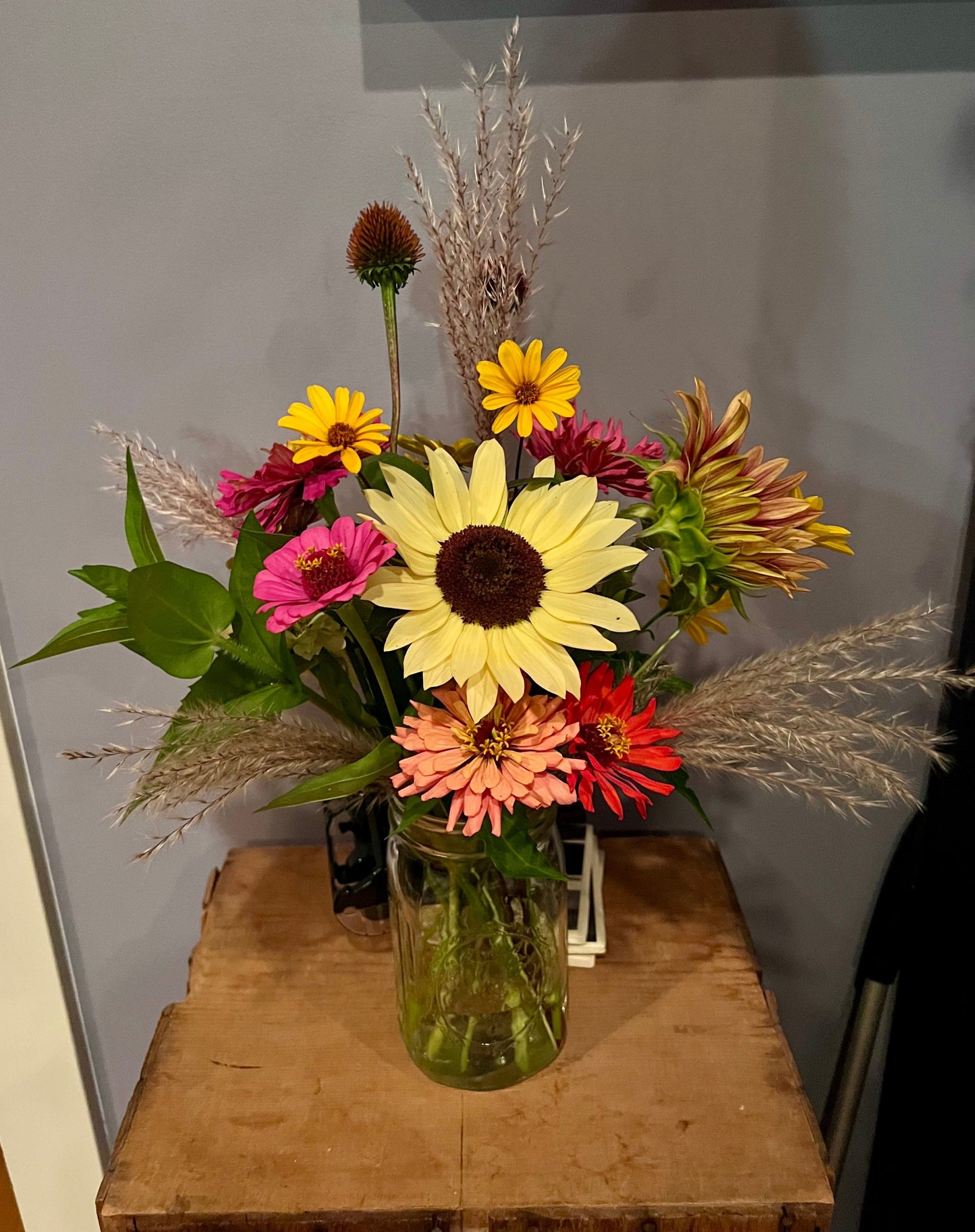 Mixed Summer Bouquet - 4 Week Subscription